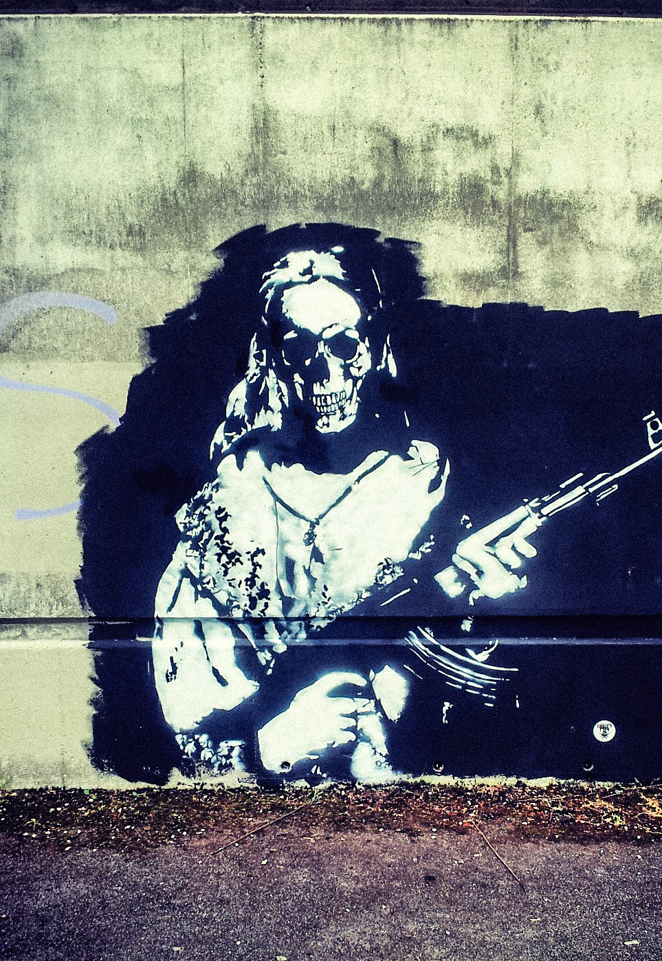 Street mural in Elephant and Castle
